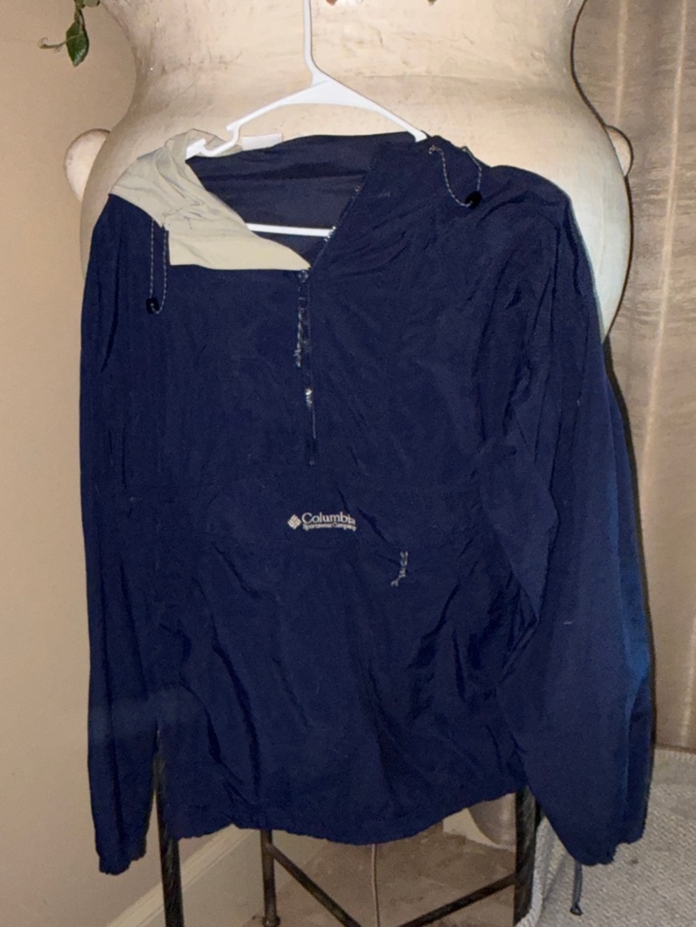 Columbia Navy and Cream Hooded Windbreaker